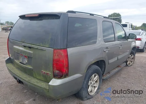 2007 GMC Yukon из США, поврежденный, VIN 1GKFK13047R143047